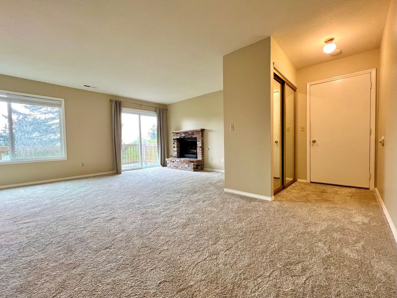304 Cervantes - Photo 3 of 21