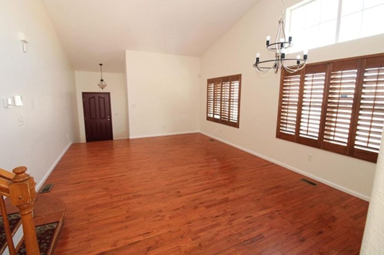 4848 S Elk Ct - Photo 3 of 22
