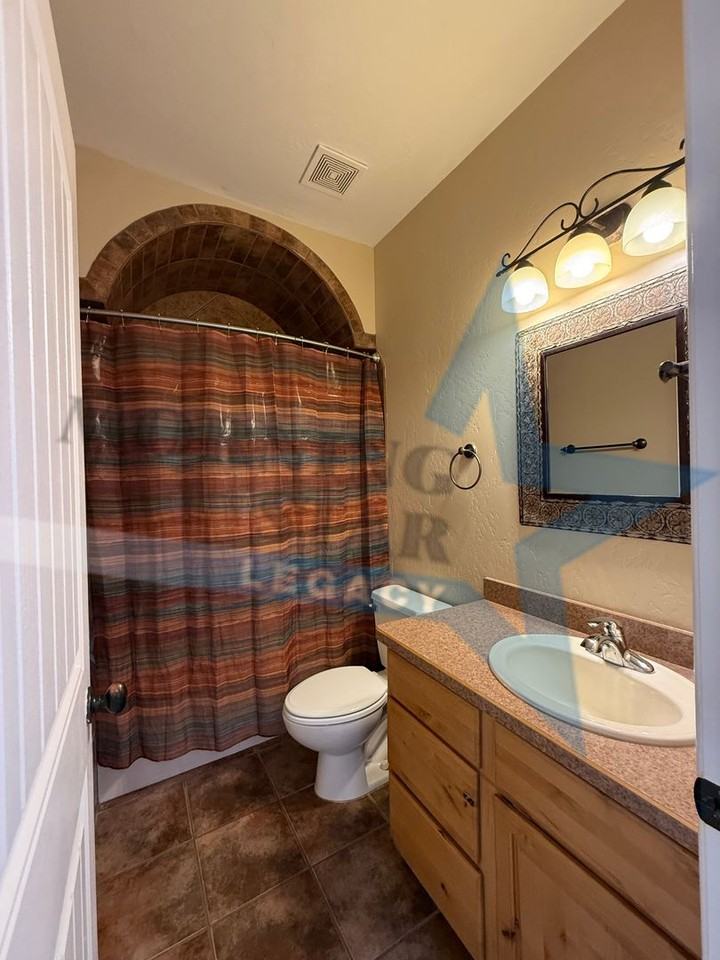 1229 Osage Ct - Photo 6 of 38