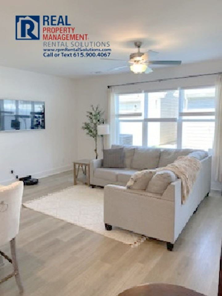156 Fletchers Way - Photo 2 of 17