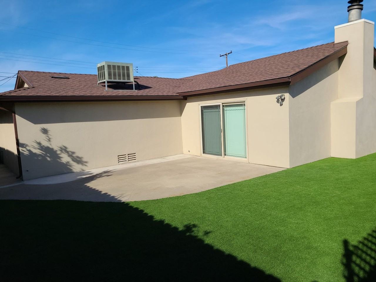 851 Taft Ave - Photo 3 of 33