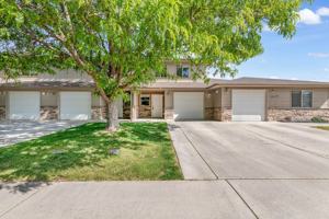 featured image of 2470 Brookwillow Loop