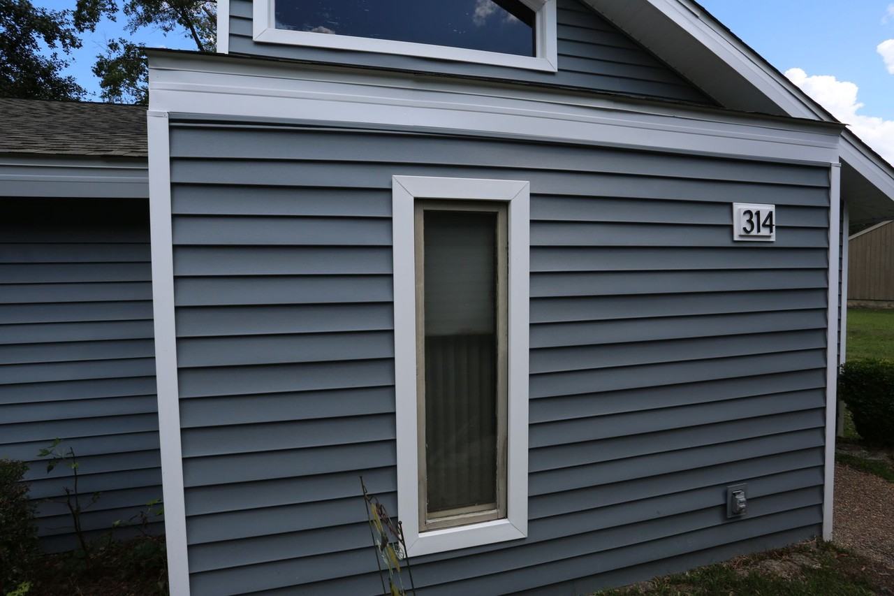 314 Hummingbird Cir - Photo 2 of 20