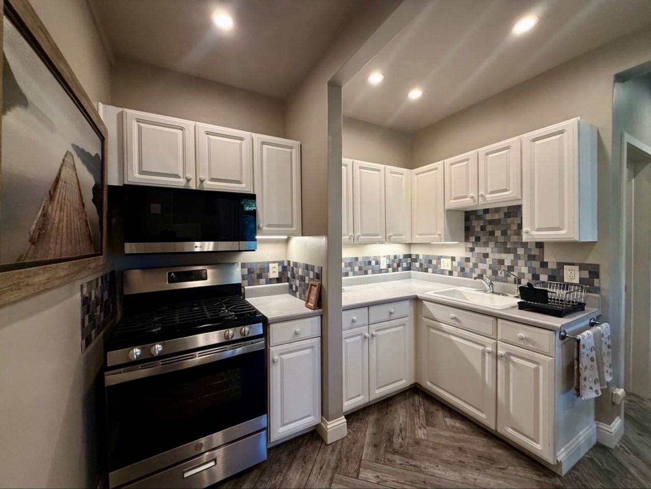 33 Linda Vista Dr - Photo 2 of 11