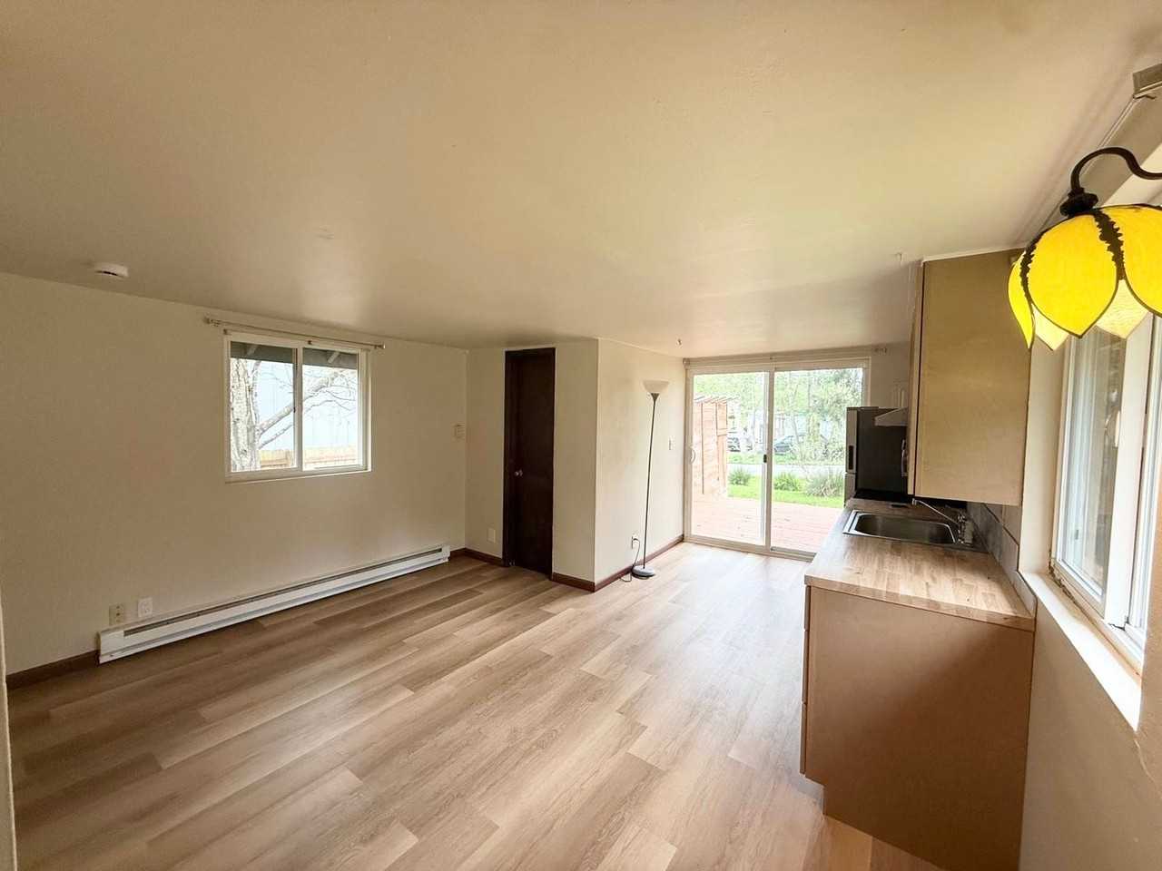 18638 Brockton Ave Ne #A - Photo 6 of 9