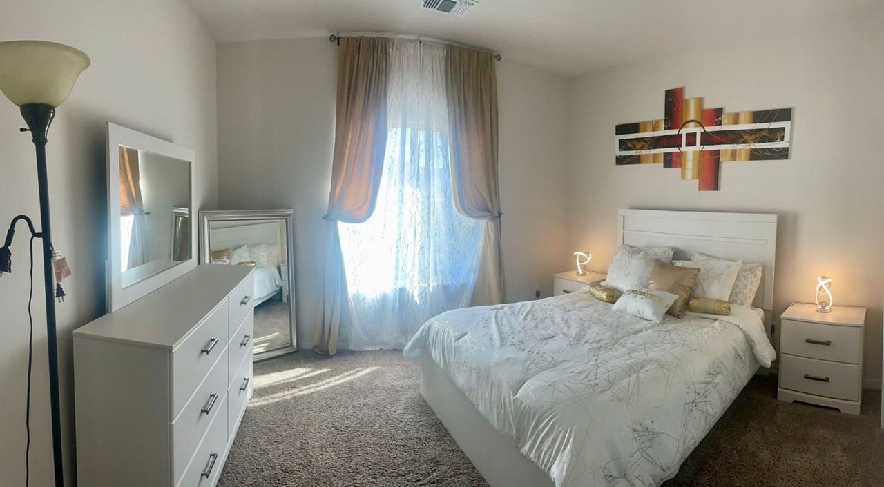 10006 Blountsville Dr - Photo 3 of 43