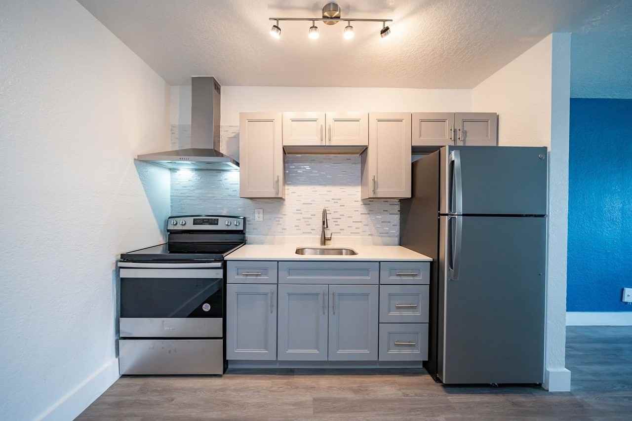 Keybay Apartments - Photo 5 of 17