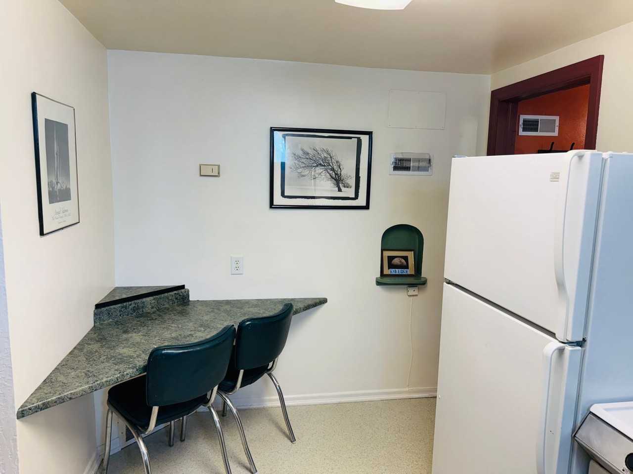 36 1/2 Wyoming Ave - Photo 4 of 13