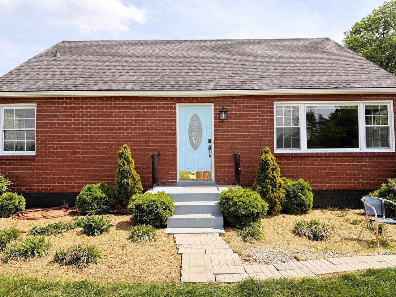 1810 Woodland Rd - Photo 4 of 50