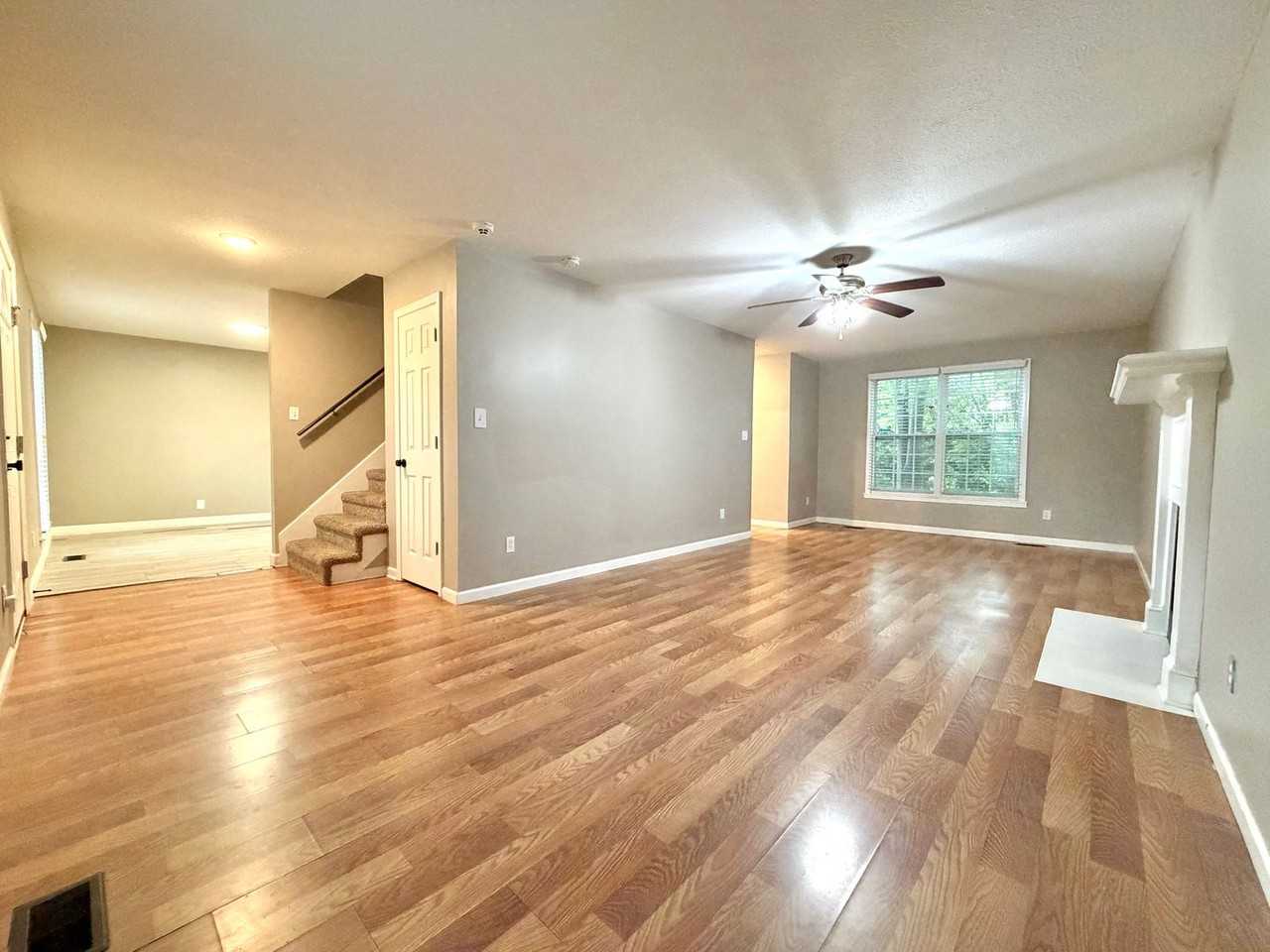 1909 Needmore Rd - Photo 5 of 42