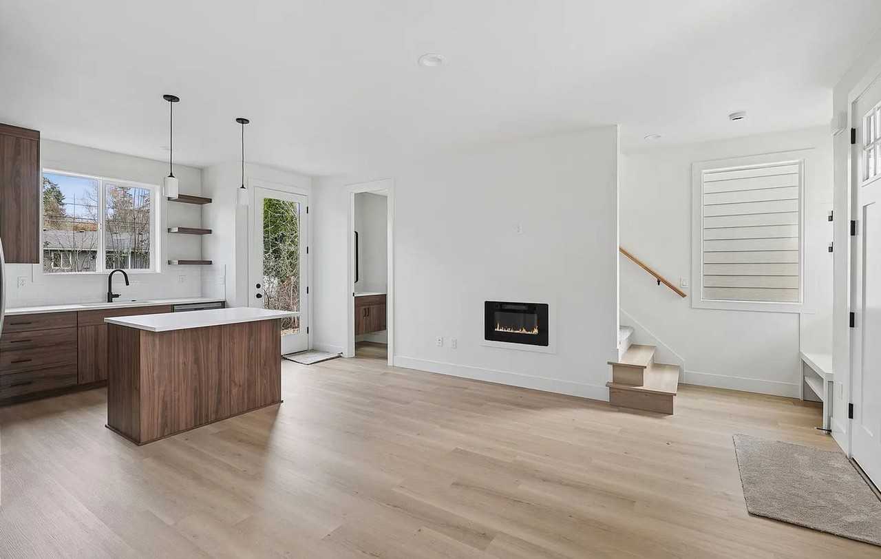 9596 Sw 91st Ave - Photo 7 of 14