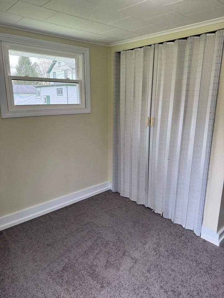 62 Chestnut St - Photo 5 of 19