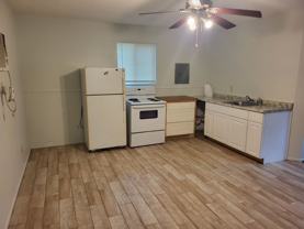 614 1/2 Highland Ave - Photo 1 of 1