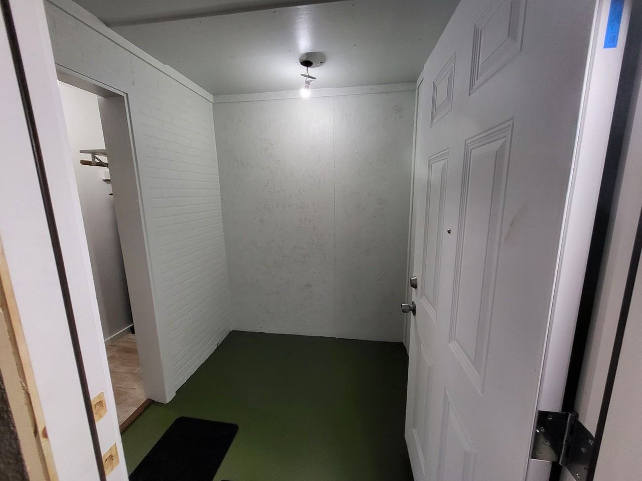 614 1/2 Highland Ave - Photo 3 of 16