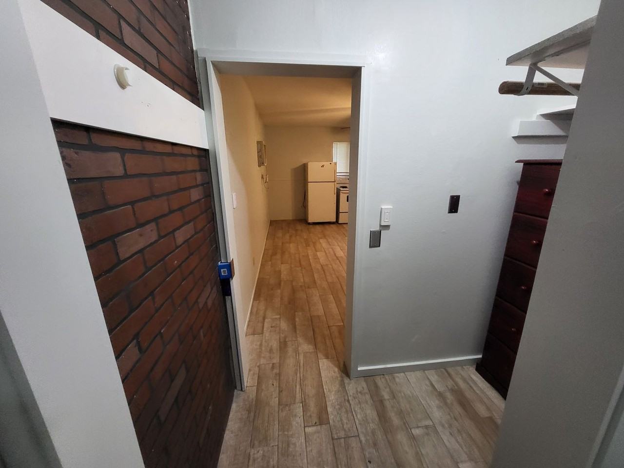 614 1/2 Highland Ave - Photo 5 of 16