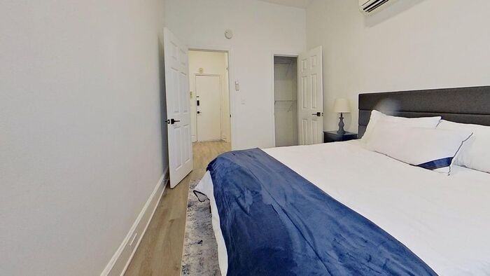 364 King St #1E - Photo 6 of 15