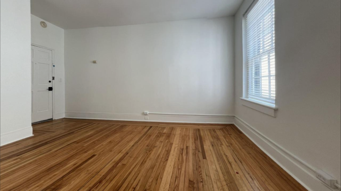 364 King St #2B - Photo 2 of 14