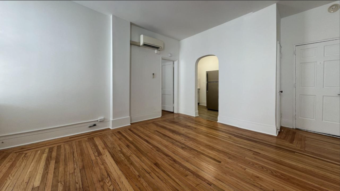 364 King St #2B - Photo 3 of 14