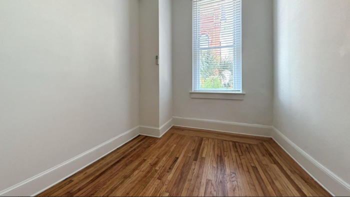 364 King St #1D - Photo 4 of 14