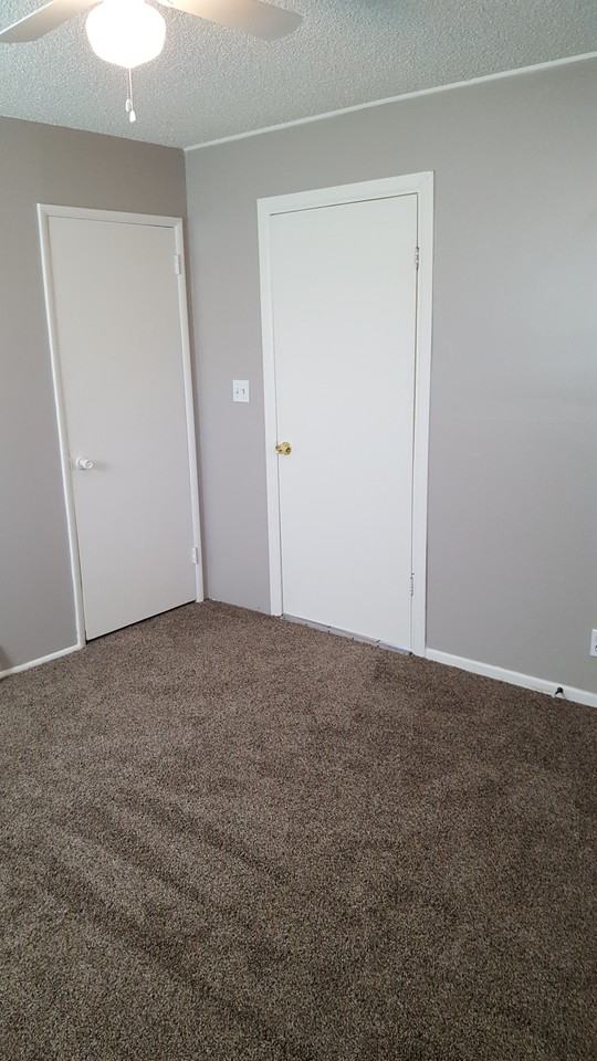 1000 E 21st St #NA - Photo 7 of 16