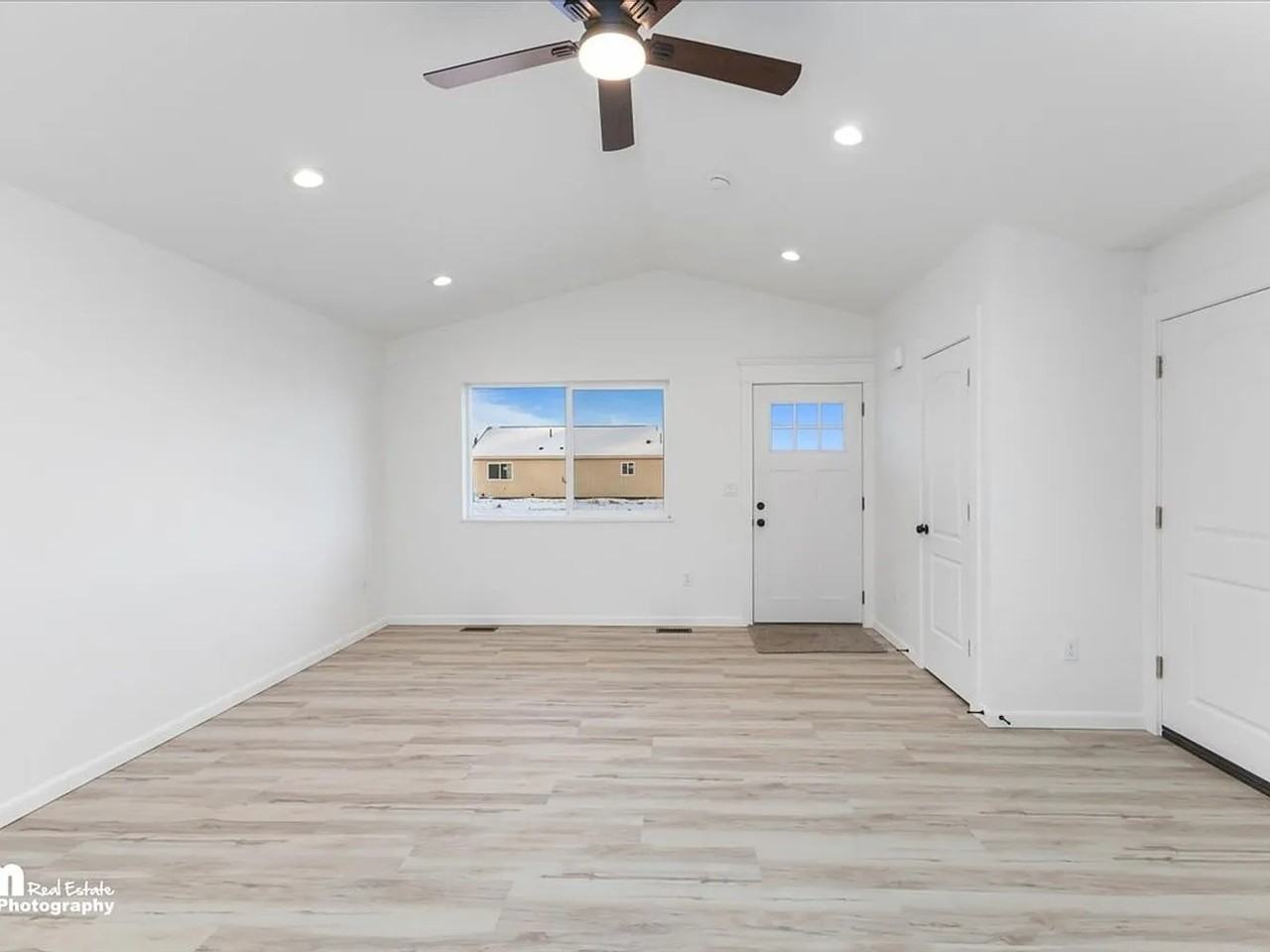 6760 West Queen Anne Avenue #2 #NA - Photo 3 of 25