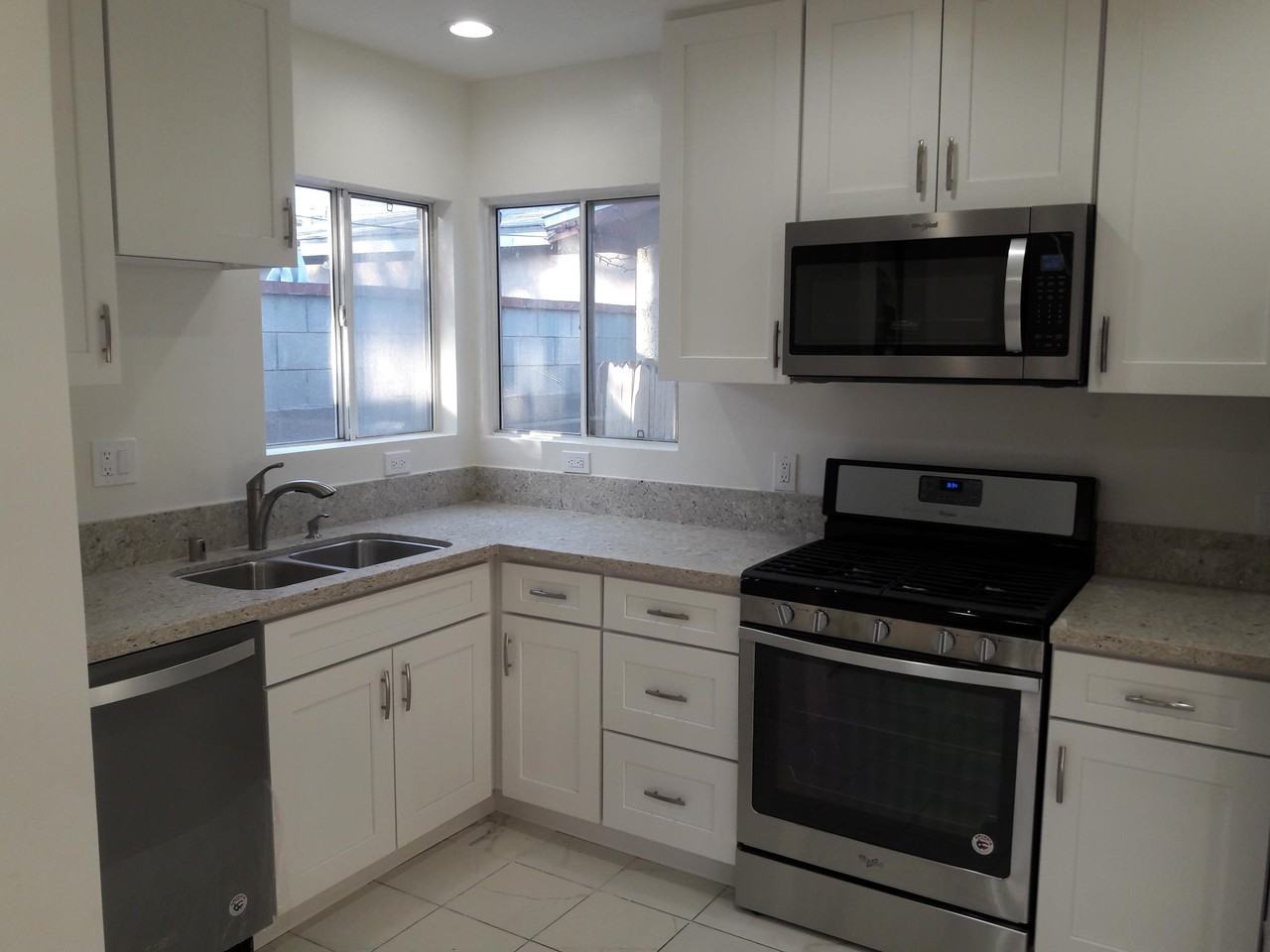 512 N Lucia Ave #NA - Photo 4 of 19