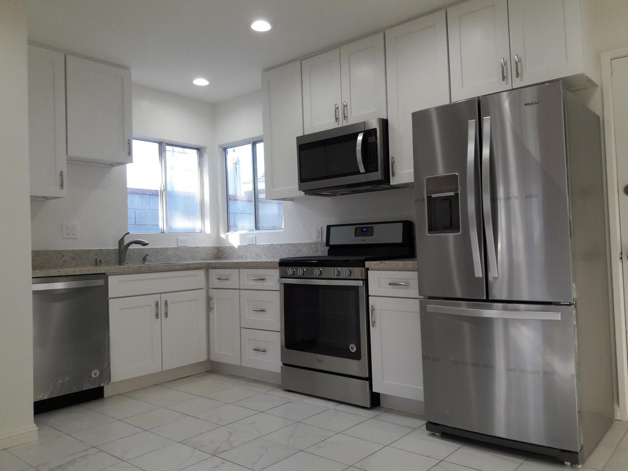 512 N Lucia Ave #NA - Photo 7 of 19