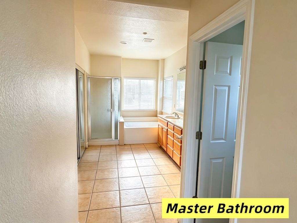 380 Luna Ct #NA - Photo 5 of 14