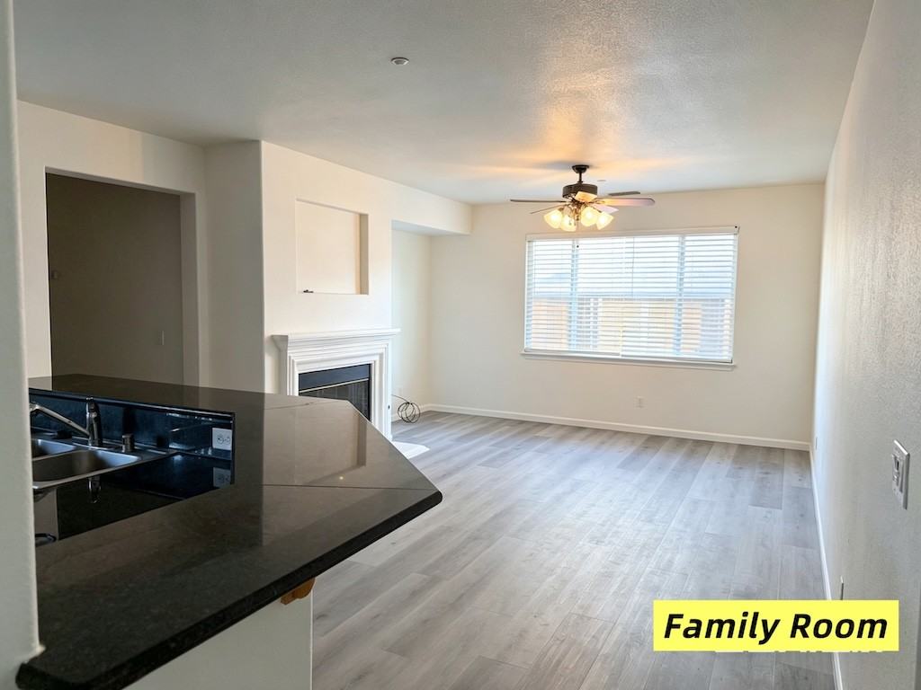 380 Luna Ct #NA - Photo 6 of 14