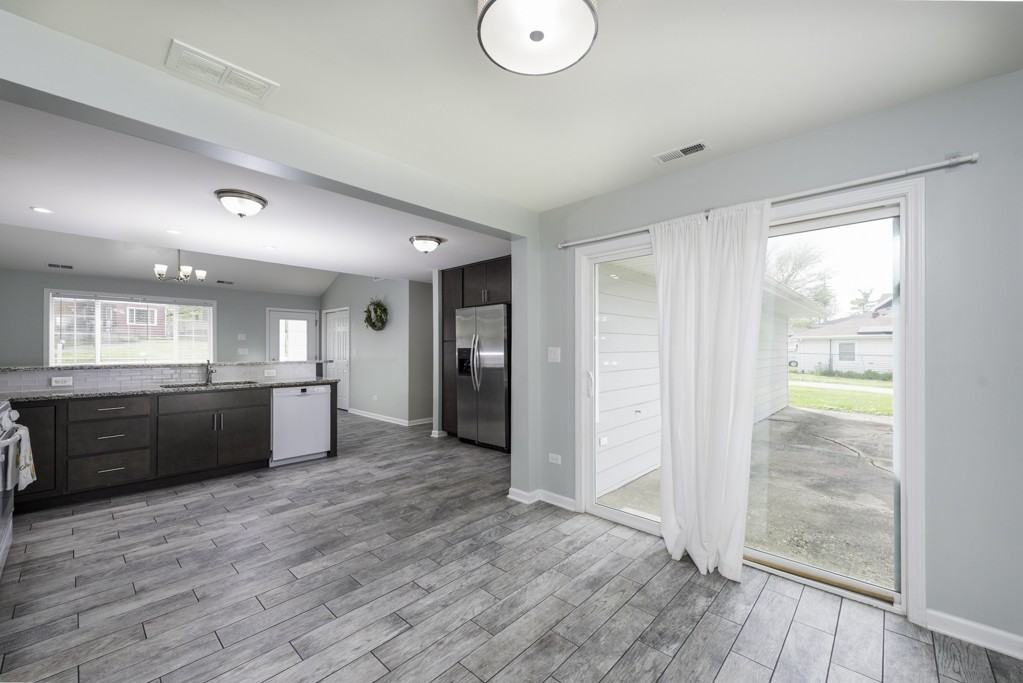 33047 N Ridge Rd #NA - Photo 4 of 14