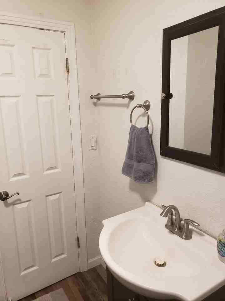 225 S Bailey St #NA - Photo 5 of 13