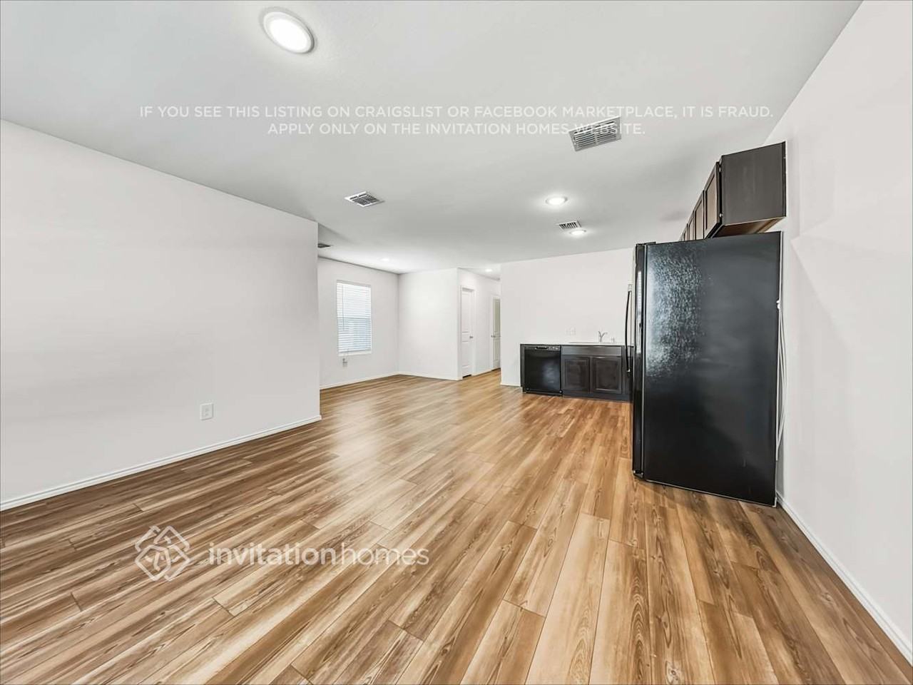 3050 Wallace Wells Ct - Photo 5 of 22