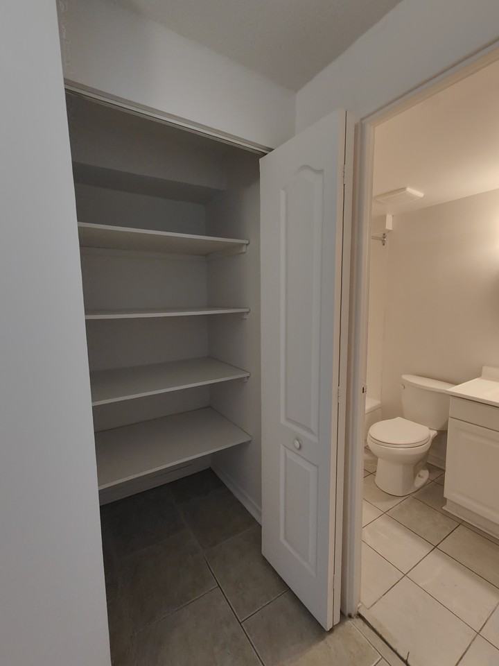 170 Lees Avenue - Photo 2 of 7