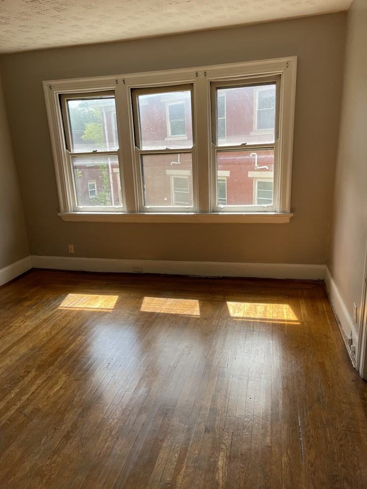 5 E Mitchell Ave #4 - Photo 4 of 13