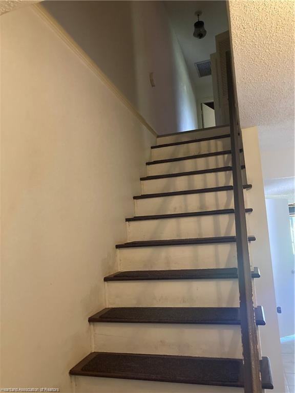 3533 Edgewater Dr - Photo 7 of 18