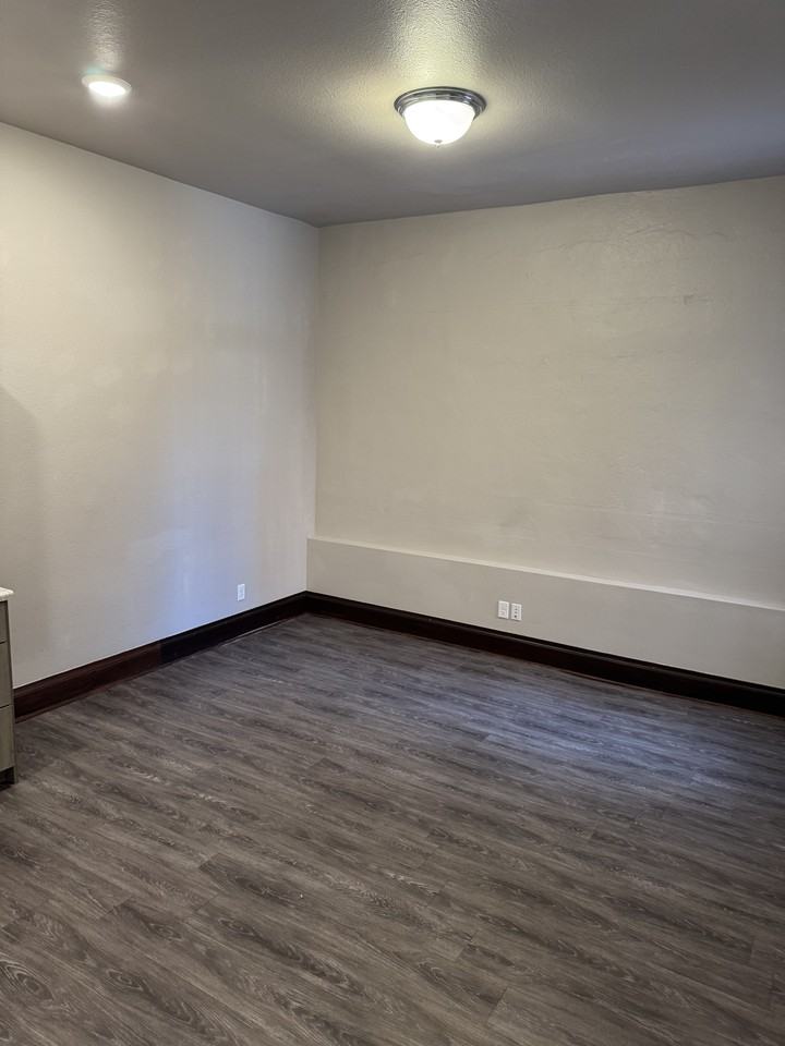 223 N Main St #208 - Photo 3 of 8