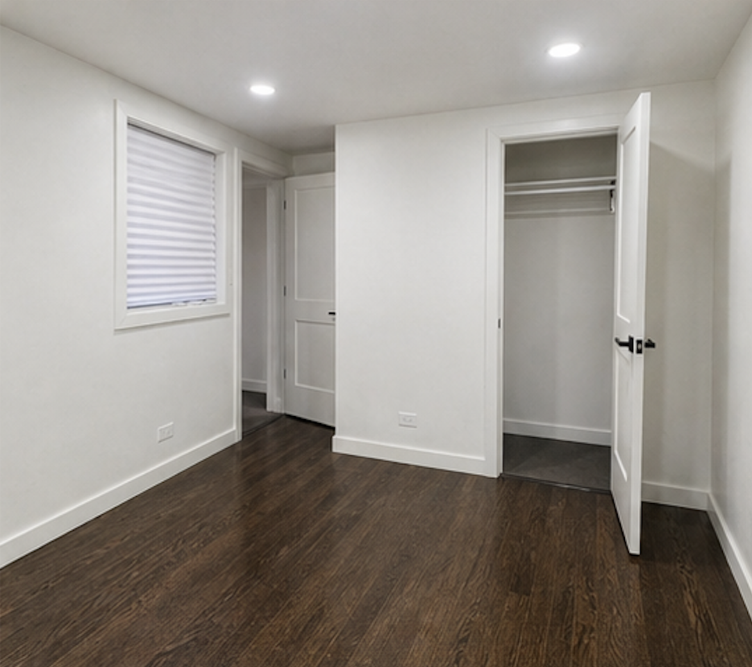 2321 W 81st Pl - Photo 4 of 13