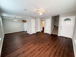 featured image of 115 S Frio St #H
