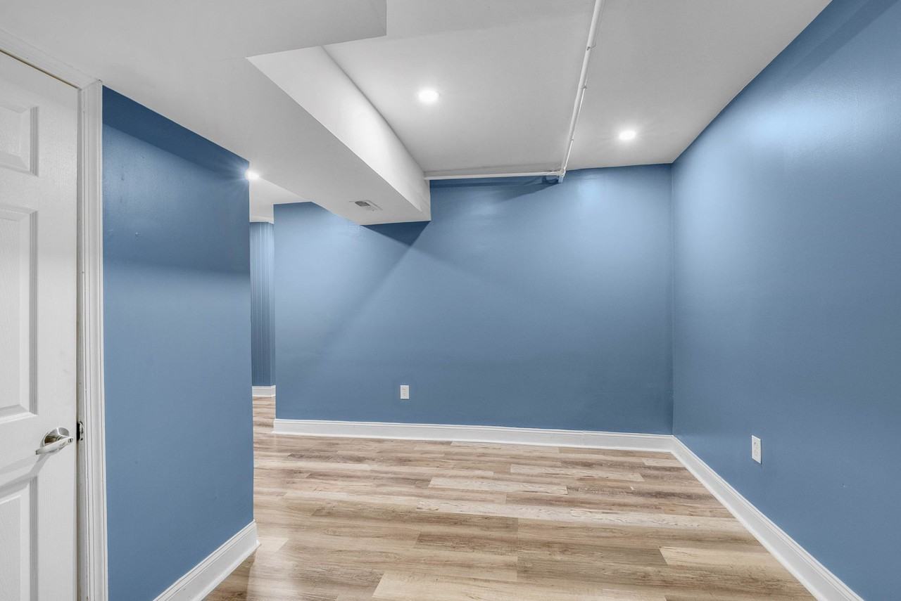 5436 Woodcrest Ave #2 - Photo 7 of 11