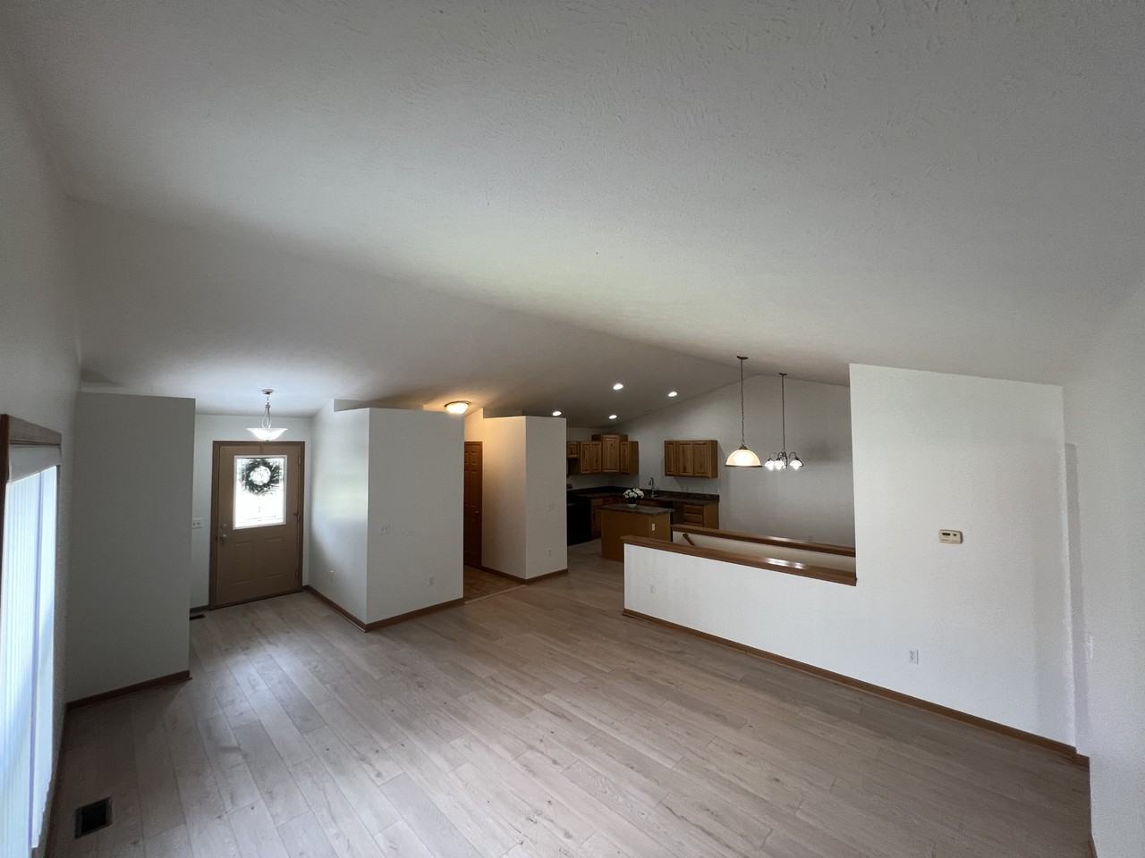 4427 136th Ave - Photo 7 of 33