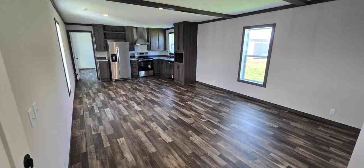 605 Gallop Ct - Photo 6 of 20