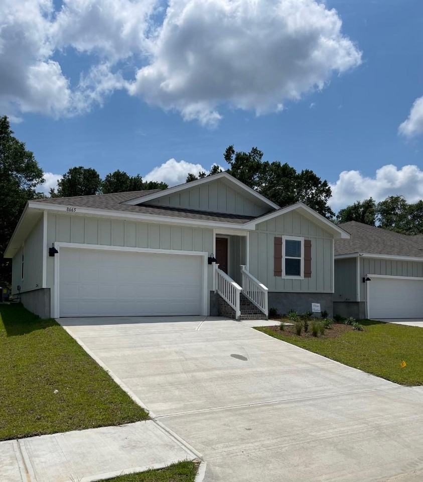 8665 Pathstone Blvd - Photo 3 of 20