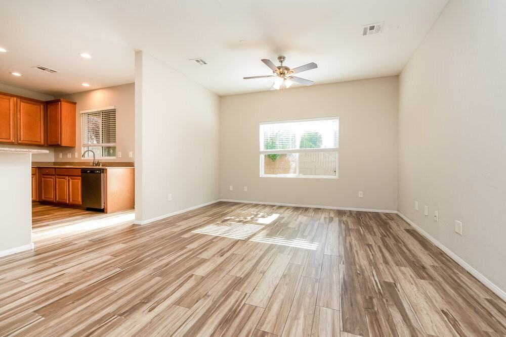 4508 Harbison Canyon Ct - Photo 4 of 17