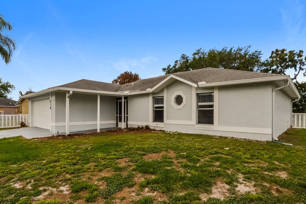 518 Carlsbad Dr - Photo 3 of 16