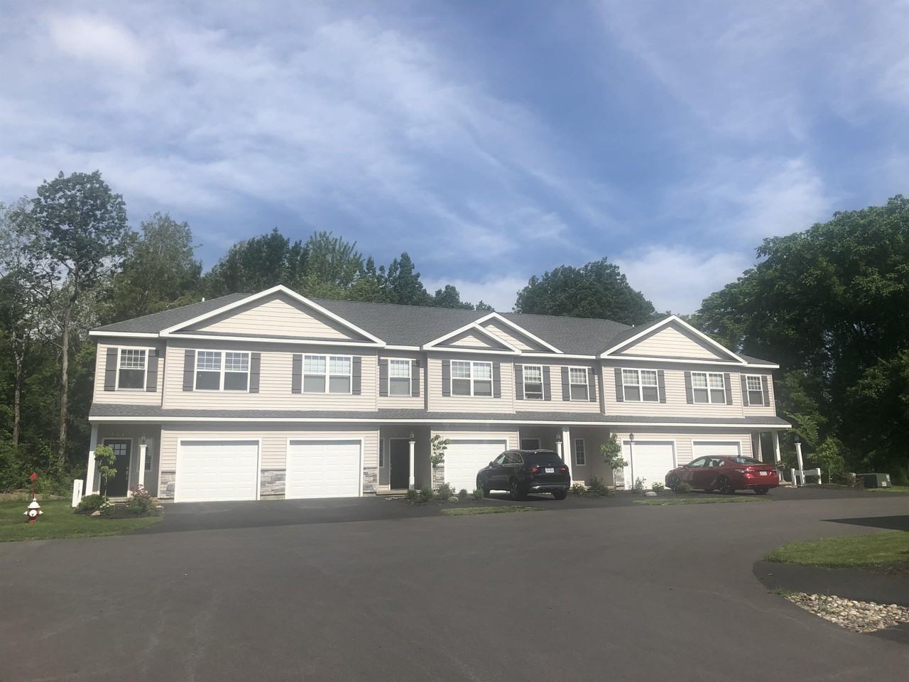 2405 Rosa RoadRidge Manor Court #2011 - Photo 2 of 50