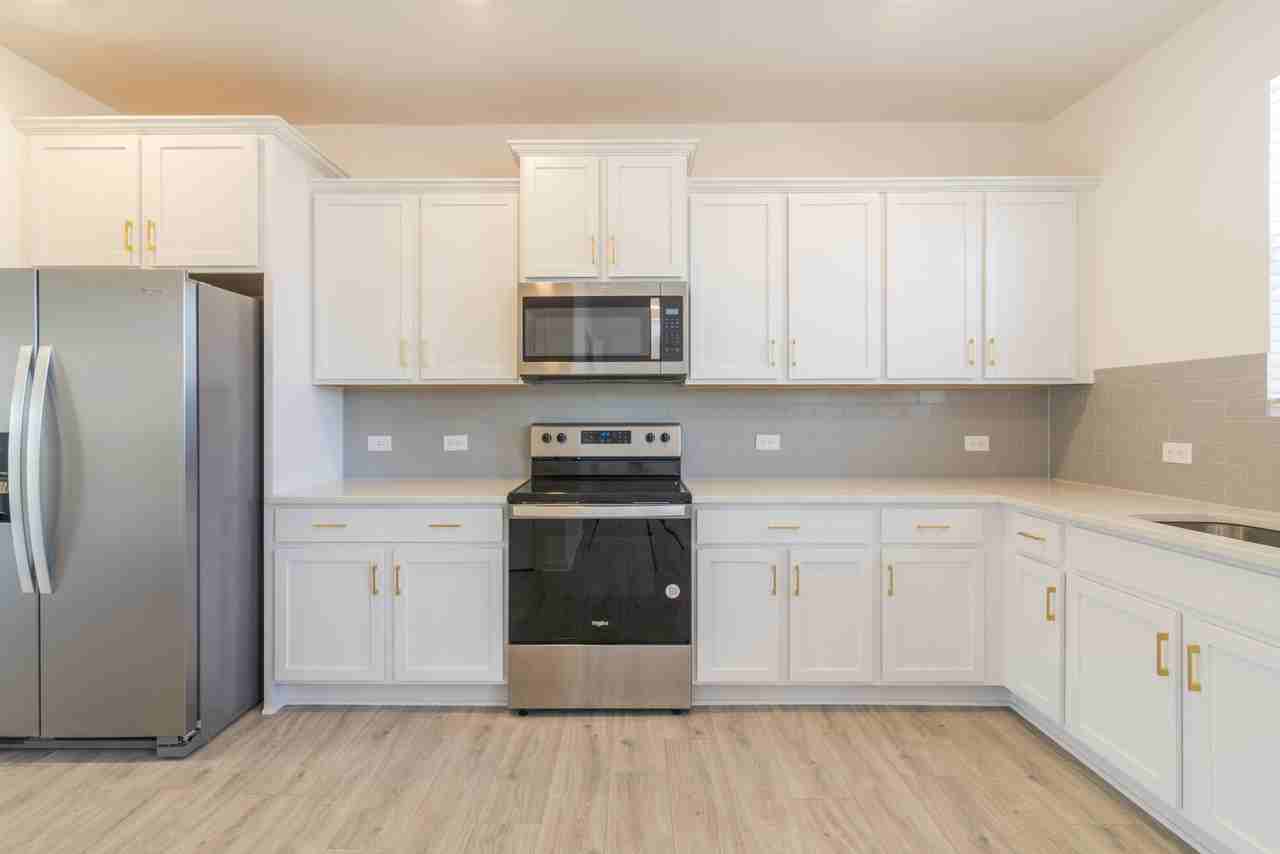 15010 Scoter St #1 - Photo 7 of 34