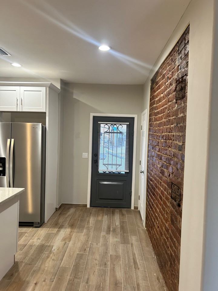 382 W Quarry St #1 - Photo 7 of 28