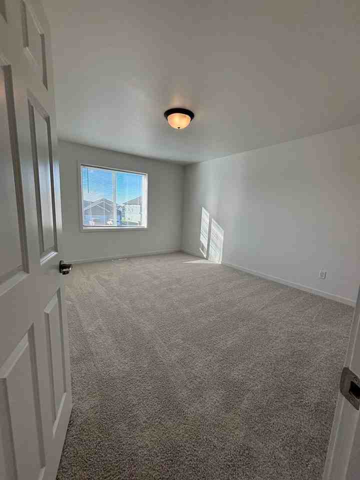 7363 30th St S - Photo 2 of 5
