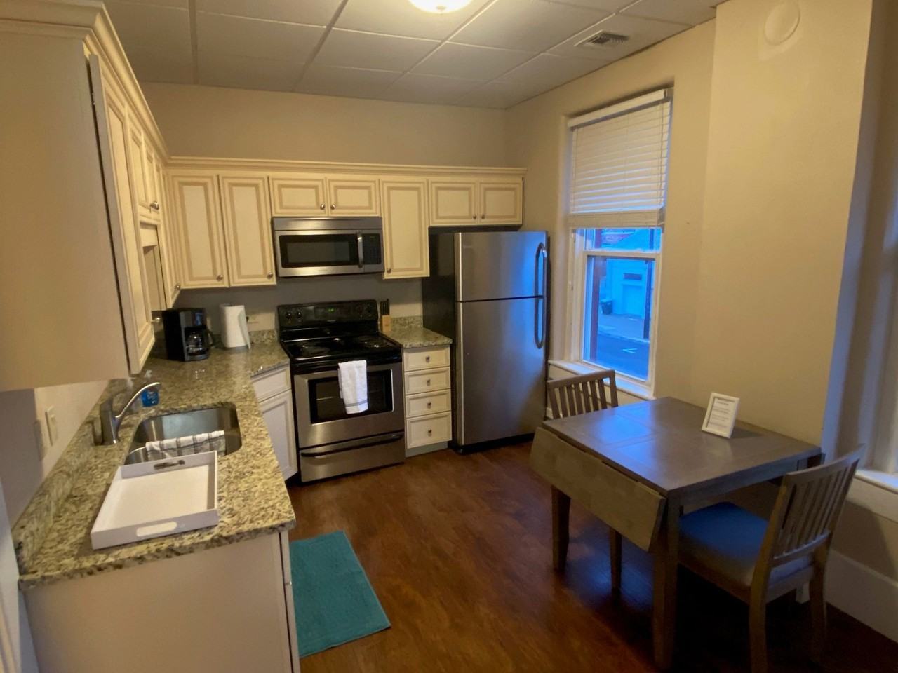 1 N Jefferson Ave - Photo 2 of 14