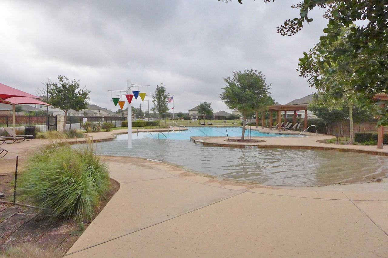 8710 Hudson Holw - Photo 3 of 22